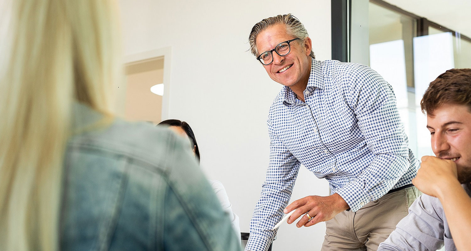 Mit unserem Managementmodell winkom® bieten wir einen Prozess, um Strategien zur gelebten Realität werden zu lassen und